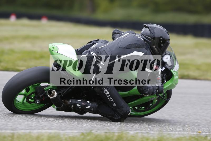 /Archiv-2024/13 22.04.2024 Plüss Moto Sport ADR/Freies Fahren/41